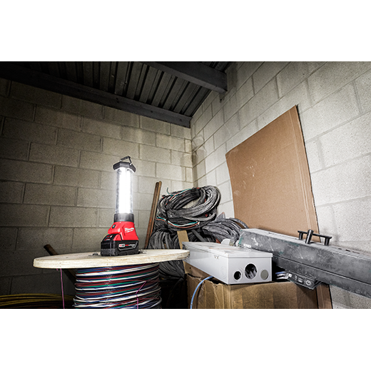 Milwaukee M18™ Trouble Light w/ USB Charging