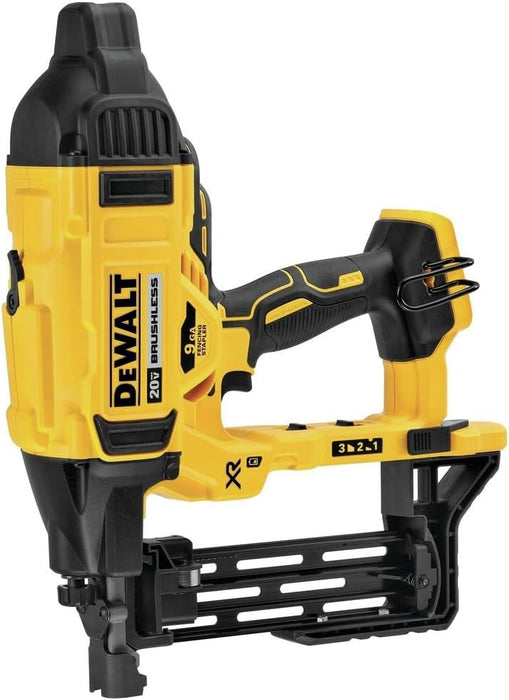 DEWALT 20V MAX* XR 9 Guage Cordless Fencing Stapler (Tool Only)