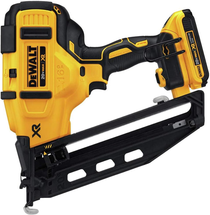 DEWALT 20V MAX* XR 16 Guage Angled Finish Nailer - Kit