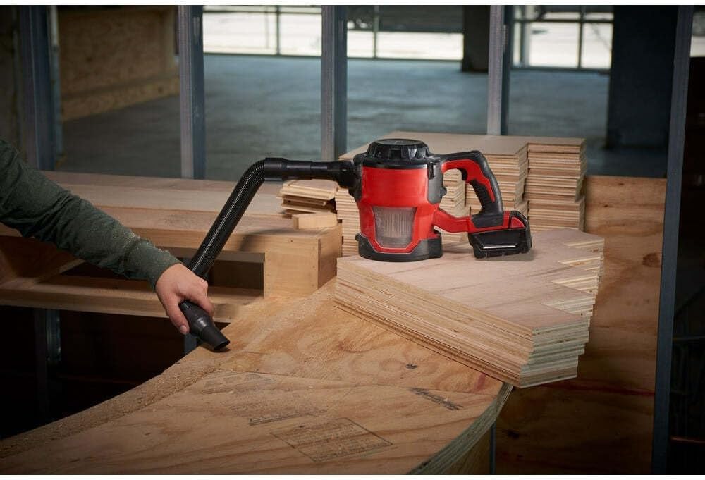 Milwaukee M18™ Compact Vacuum