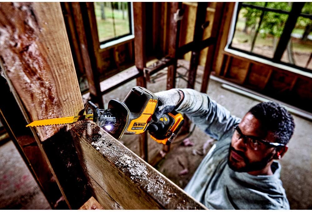 DEWALT ATOMIC 20V MAX* Reciprocating Saw, One-Handed, Cordless, Tool Only (DCS369B)