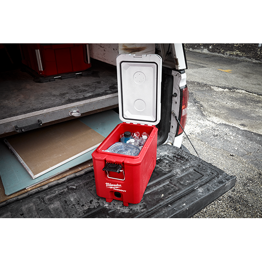 Milwaukee PACKOUT 10 in. Red 16 qt. Compact Cooler