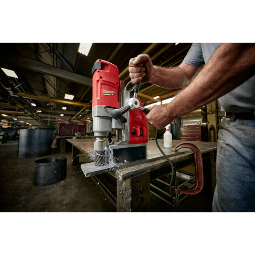 Milwaukee 1-5/8" Electromagnetic Drill Kit